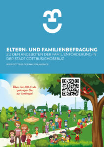 Mit einem QR-Code und dem Hinweis zur Eltern- und Familienbefragung informiert die Stadt Cottbus/Chóśebuz über Angebote der Familienförderung.