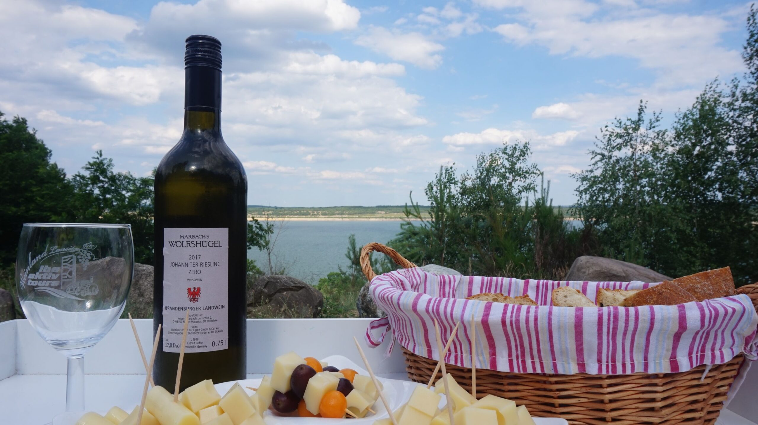 Weinland Lausitz -  Abendliche Genießertour durch neue Landschaften