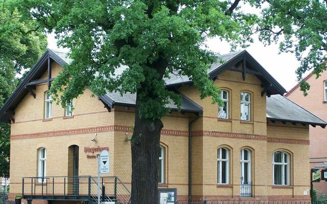 Das Kabarett märKWürdig Anders: „Schaum vorm Mund“