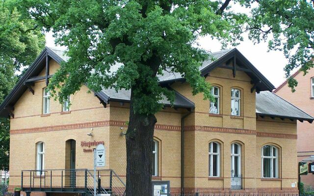 Das Kabarett märKWürdig Anders: „Sag mir wo die Blumen sind"