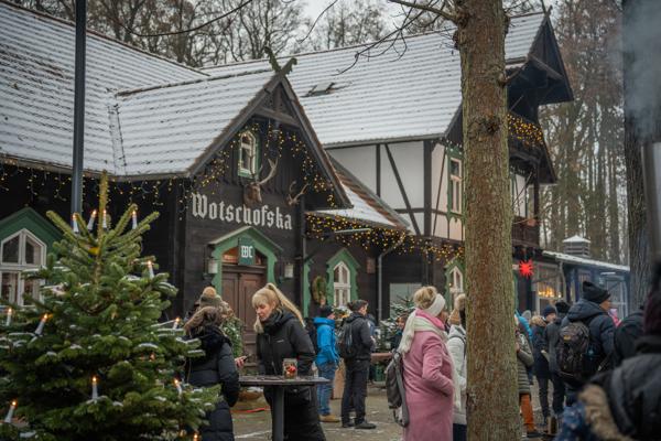 Großes Weihnachtssingen in Wotschofska