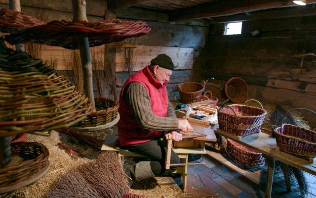 Aus Weide geflochten – Korbflechten für Fortgeschrittene