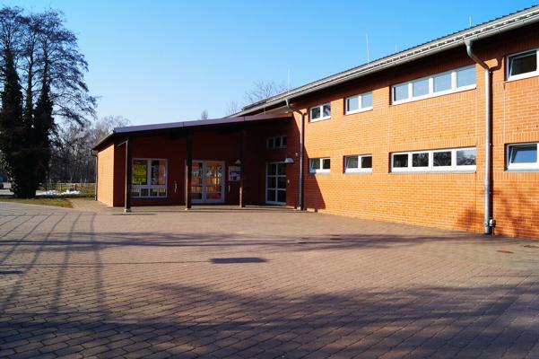 Täuschungsmanöver Travestie de Luxe