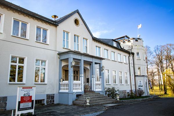 Adventliches Film-Menü & Grethe-Weiser-Dokumentation mit Filmvorführung