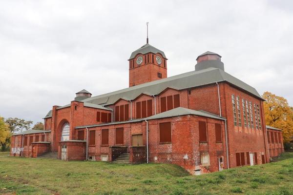 Kunst am Container – Grundlagen der Acryl-Malerei