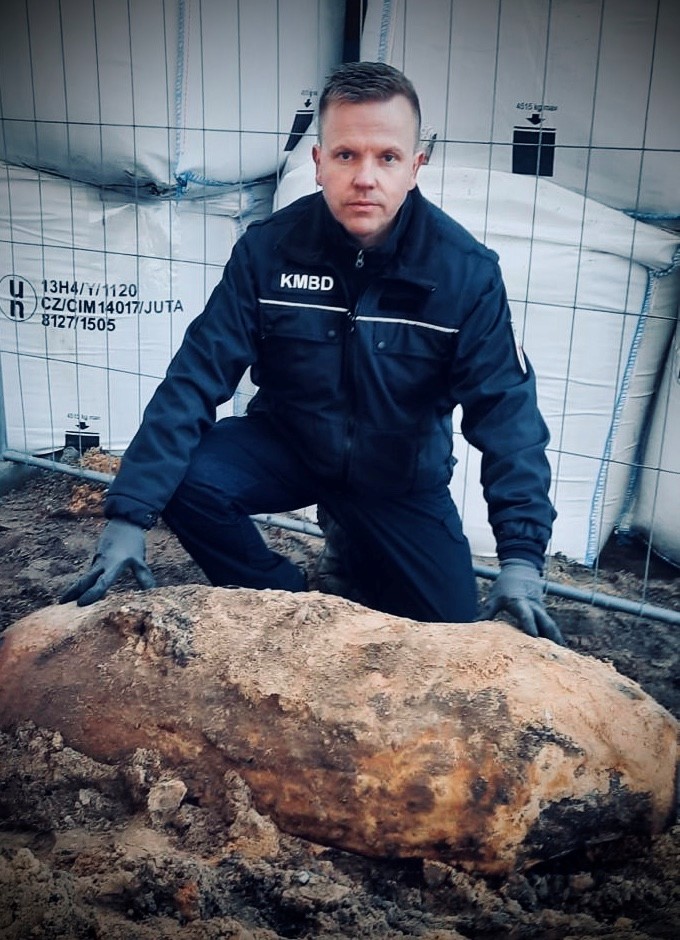 Enrico Schnick - Die Bademeusel - Abenteuer aus zwei Büchern & echte Bombenentschärfer-Geschichten