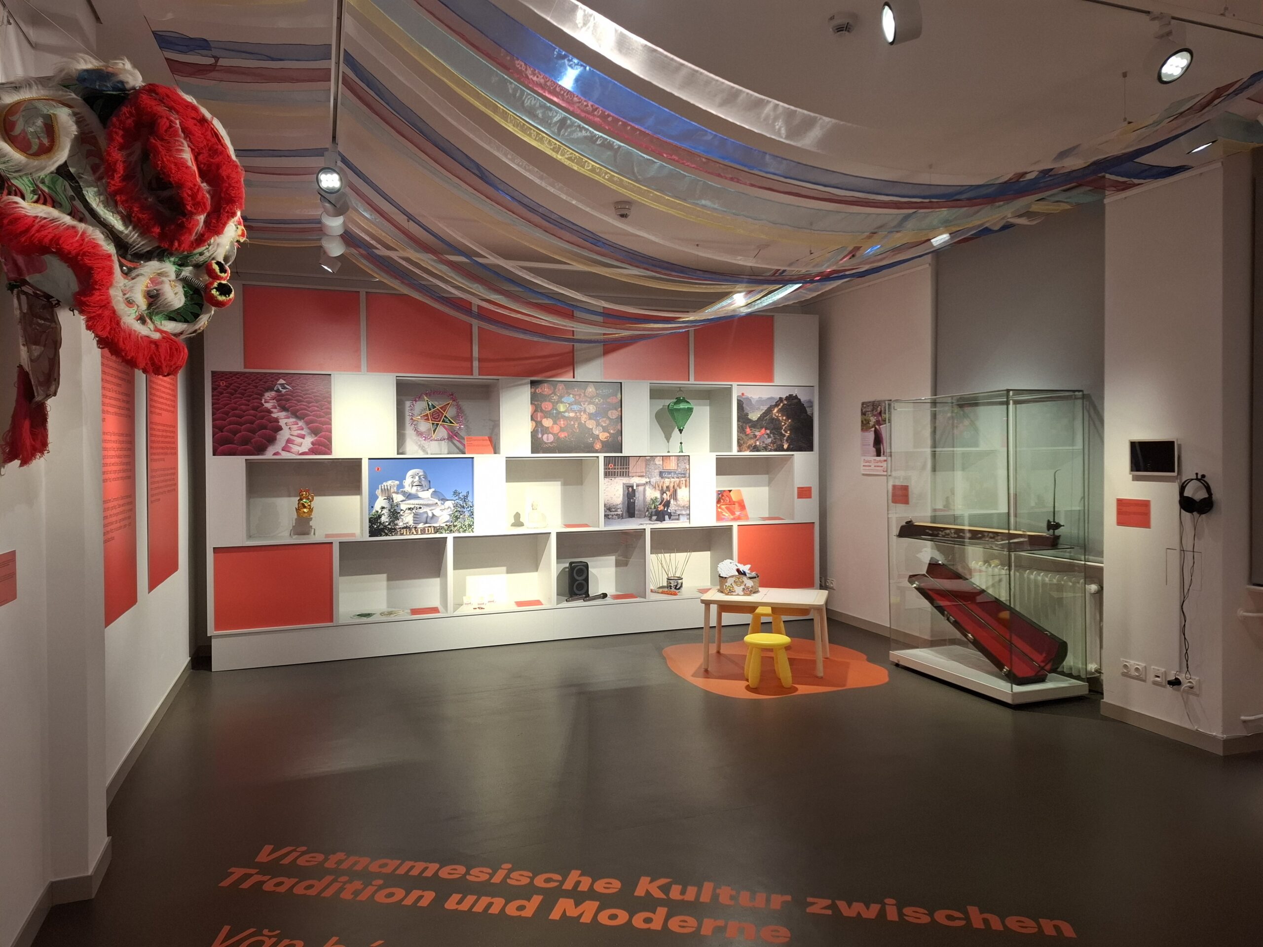Ausstellung - Vietnam und die Niederlausitz – Verbundene Welten