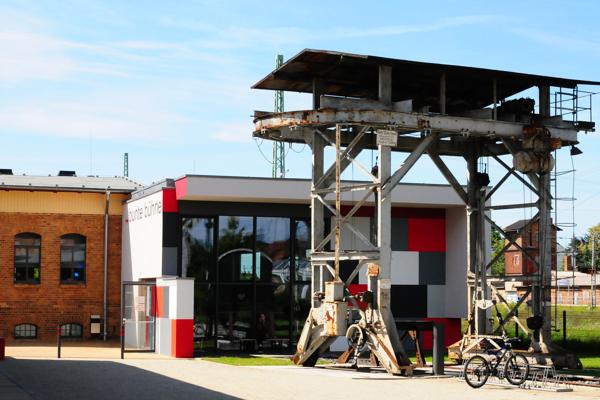 Kabarett in der Bunten Bühne: "Sag mir, wo die Blumen sind!"