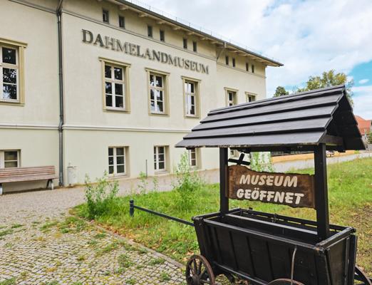 Hölzerne Wandlungen