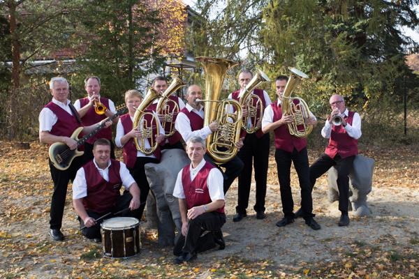 Kurkonzert mit den "Niederlausitzer Blasmusikanten"