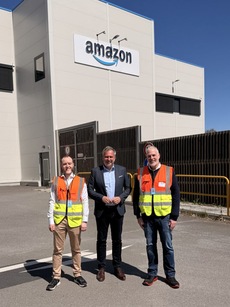 OB am Verteilstandort von Amazon