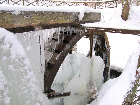 Wasserrad, Foto: Bernd Müller, Lizenz: NaturFreunde e.V.