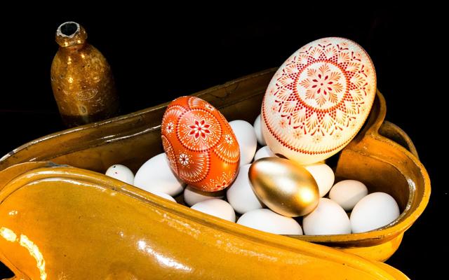 Bäuerliche Keramik trifft sorbische Ostereierkunst , Foto: Linke, Lizenz: Museum OSL