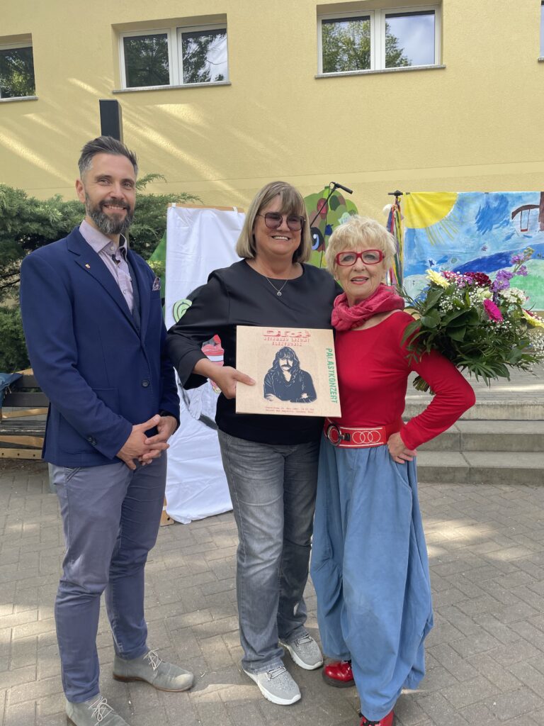 Reinhard-Lakomy Grundschule feiert Jubiläum