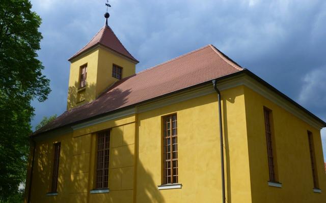 Dorfkirche Wernsdorf, Foto: Petra Förster, Lizenz: Tourismusverband Dahme-Seenland e.V.