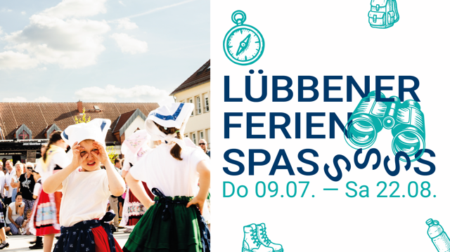 Beim Lübbener Ferienspaß geht es um den Abenteuer Turmaufstieg an der Paul-Gerhardt-Kirche mit Kindern in Tracht und Terminen im Sommer.