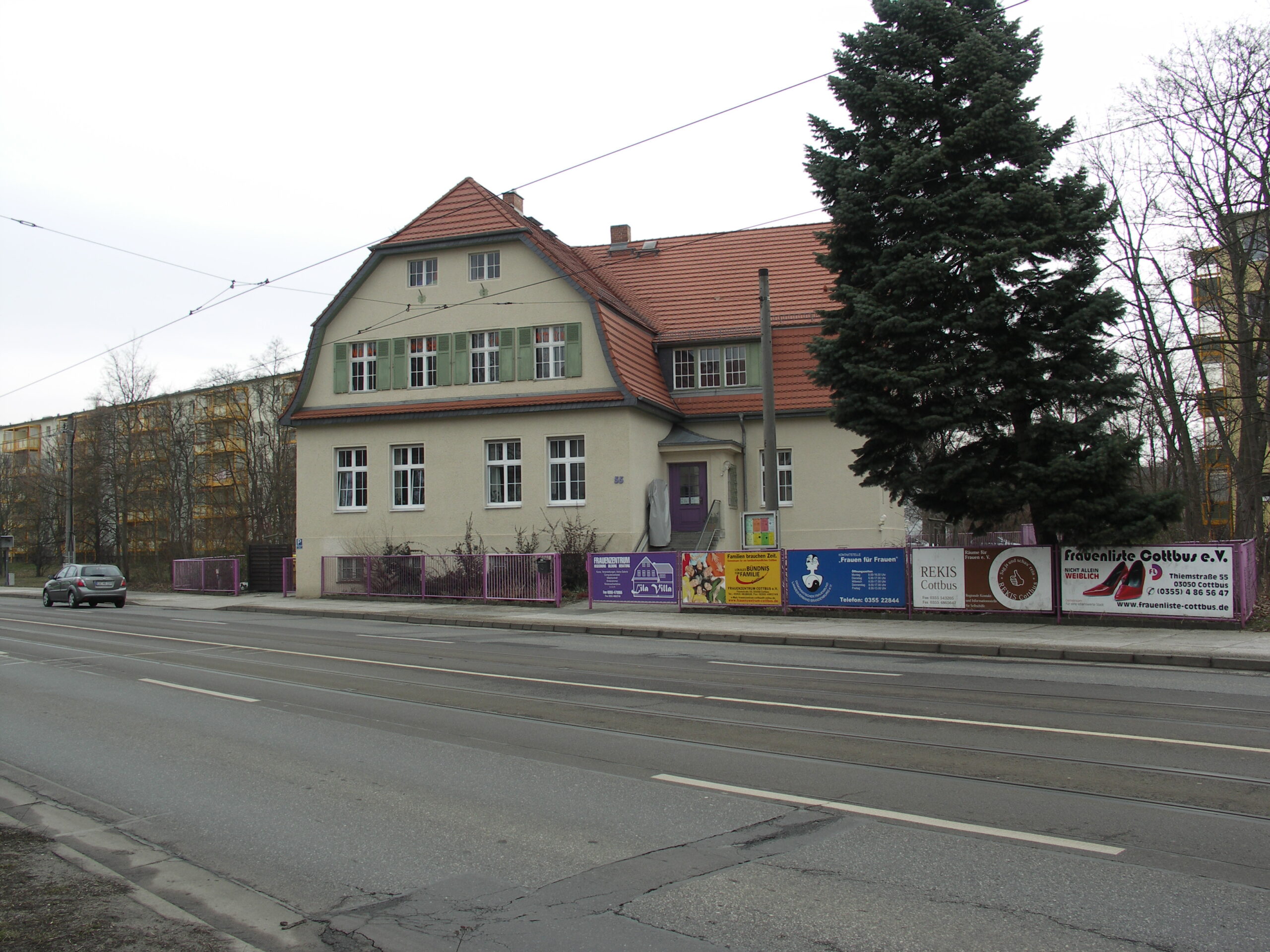 Lila Villa