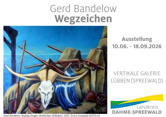 In der Ausstellung „Wegzeichen“ von Gerd Bandelow sind symbolische Motive und kräftige Farben zu sehen, die künstlerische Stationen in Lübben zeigen.