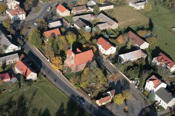 Dorfanger Petershagen aus der Vogelperspektive, Foto: Rigo Sievert, Lizenz: Gemeinde