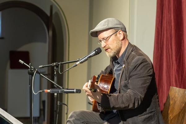 Thomas Strauch singt Leonard Cohen, Foto: René Matschkowiak, Lizenz: René Matschkowiak
